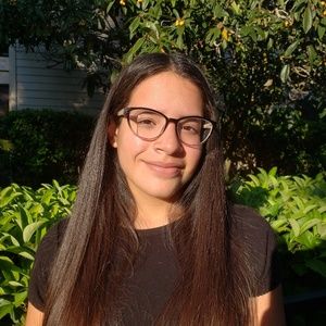 Meet your Posher, Cristina